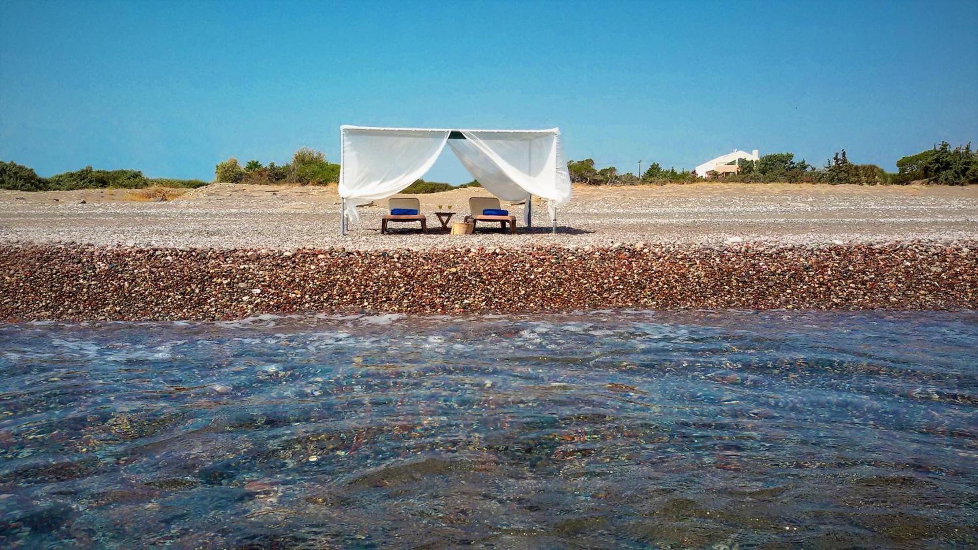 Beachfront Rhodes Seashell * Gennadi