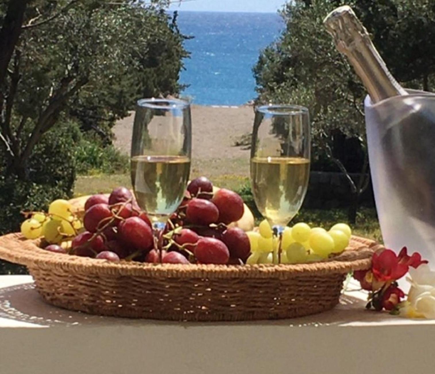 Beachfront Rhodes Seashell Holiday home Gennadi